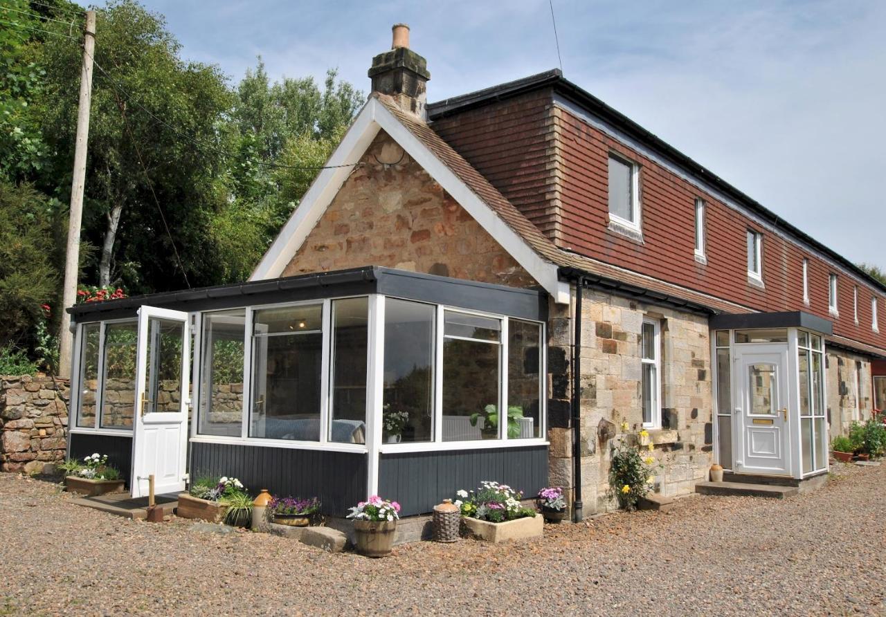 Clover Cottage Countryside Retreat With Sea Views 크레일 외부 사진
