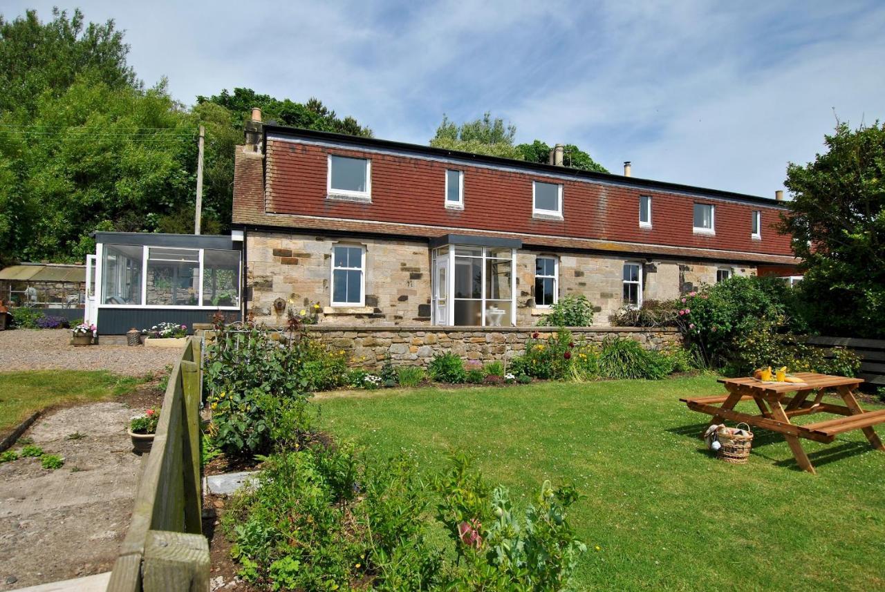 Clover Cottage Countryside Retreat With Sea Views 크레일 외부 사진