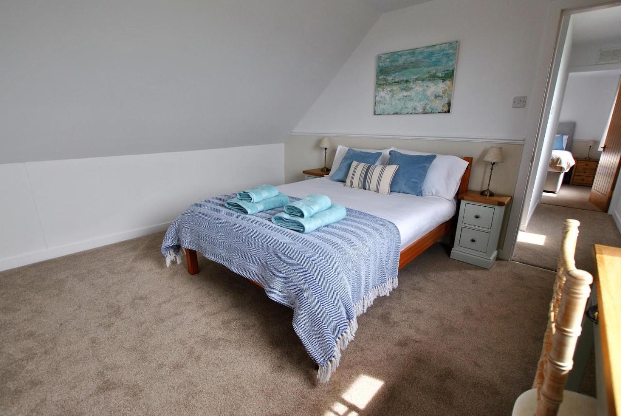 Clover Cottage Countryside Retreat With Sea Views 크레일 외부 사진