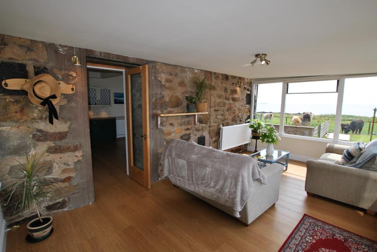 Clover Cottage Countryside Retreat With Sea Views 크레일 외부 사진